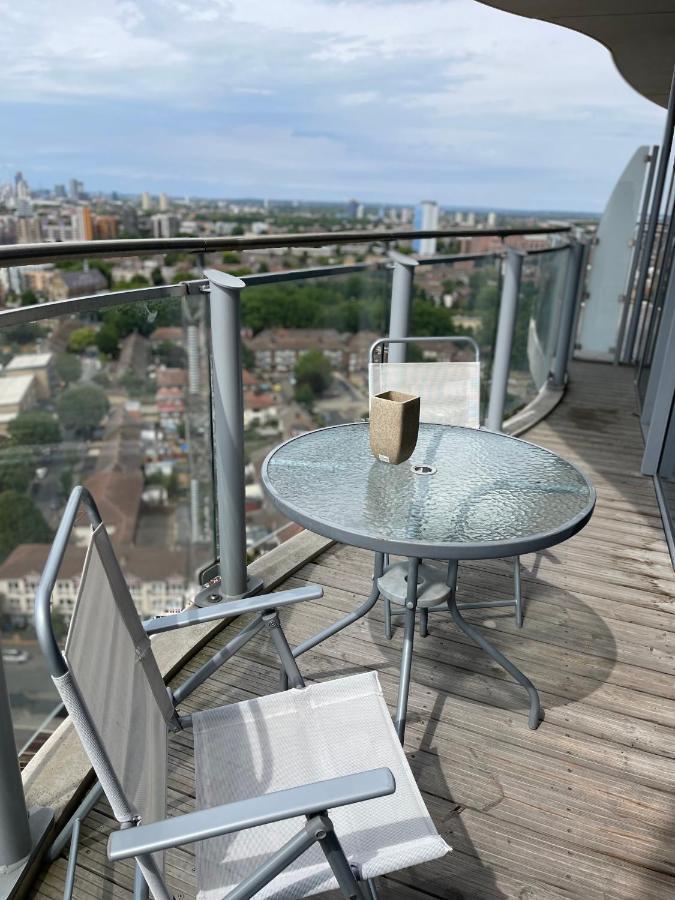Off 12 Apartment Londra Exterior foto